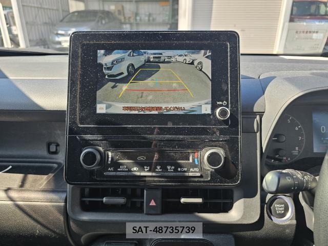 Toyota SIENTA 2022-11 8874647-9