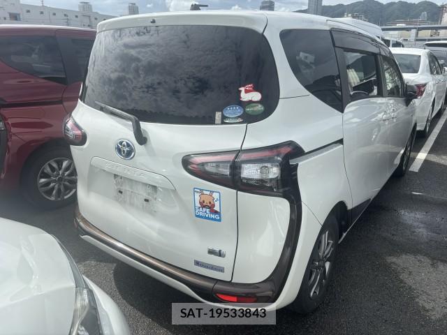 Toyota SIENTA 2016-08 8875133-4