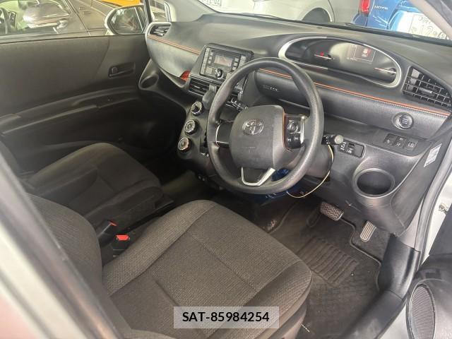 Toyota SIENTA 2020-10 8875143-10