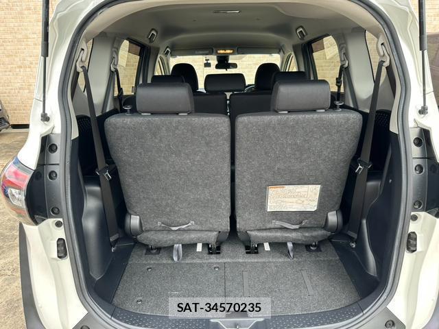 Toyota SIENTA 2020-04 8875816-9