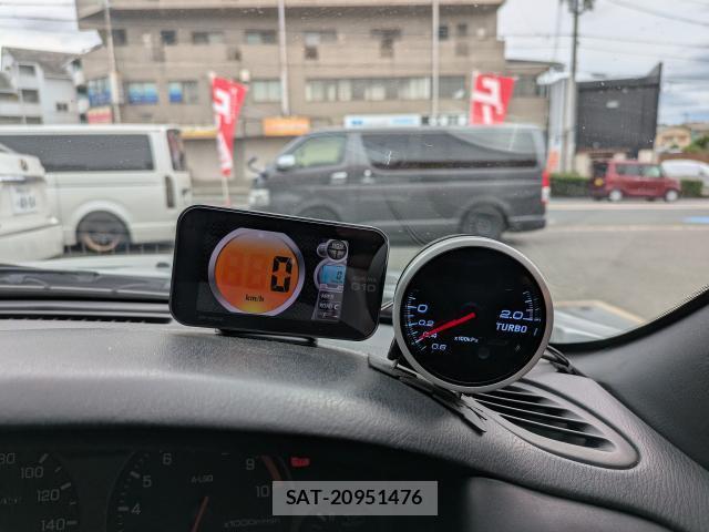 Nissan SKYLINE 1997-06 8874323-14