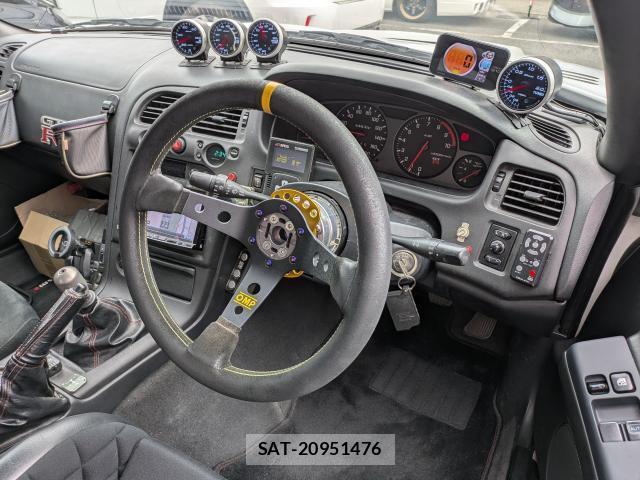 Nissan SKYLINE 1997-06 8874323-15