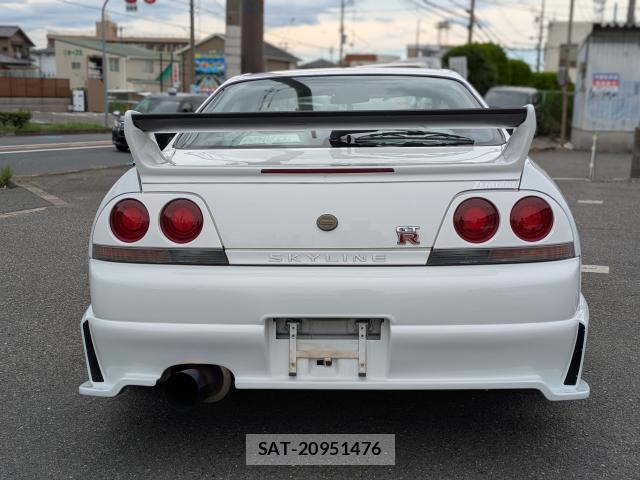 Nissan SKYLINE 1997-06 8874323-19