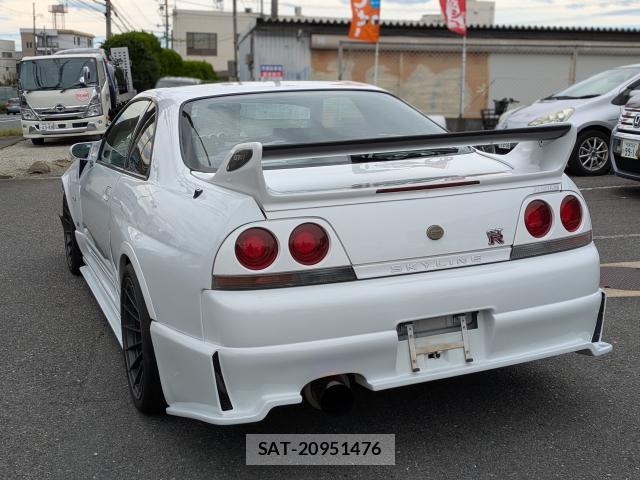 Nissan SKYLINE 1997-06 8874323-9