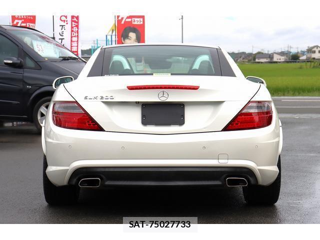 Mercedes Benz SLK 2015-03 8874536-10