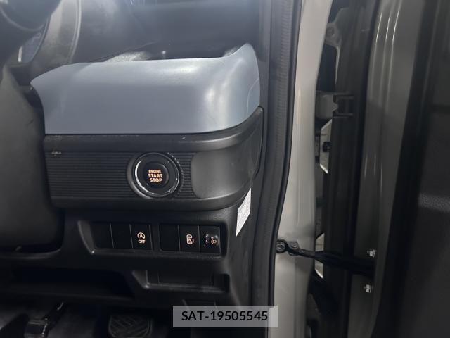 Suzuki SPACIA 2022-10 8873806-13