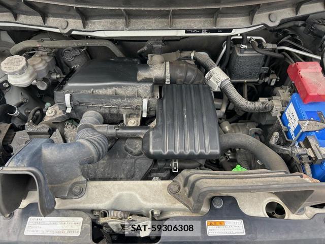 Suzuki SPACIA 2019-11 8873212-17