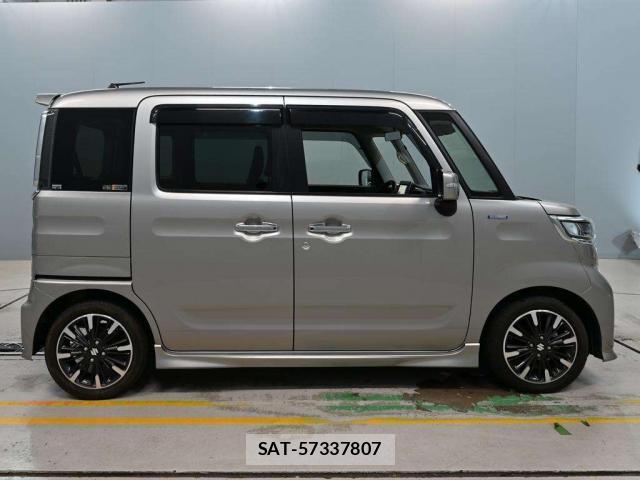 Suzuki SPACIA 2021-12 8874514-10