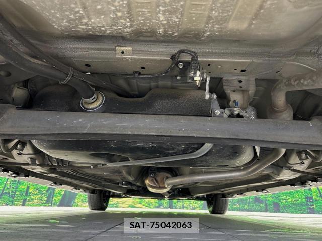Suzuki SPACIA 2019-12 8875664-18