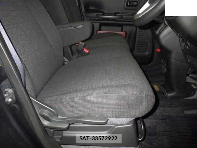 Suzuki SPACIA 2021-03 8874513-8