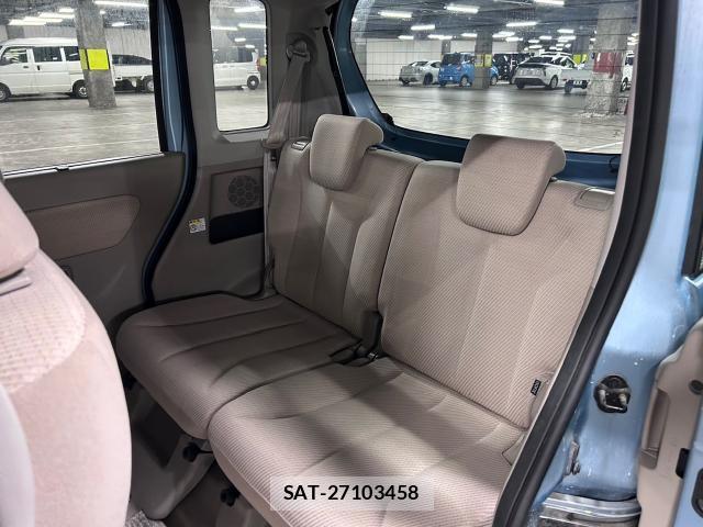 Suzuki SPACIA 2013-11 8875559-9