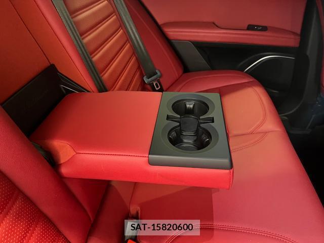 ALFA ROMEO STELVIO 2021-03 8872601-15