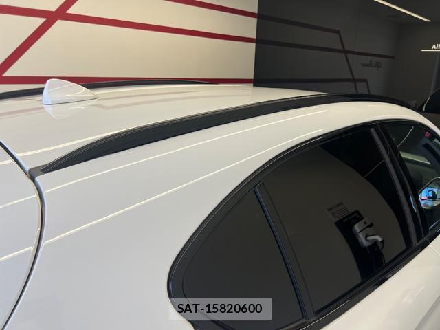 ALFA ROMEO STELVIO 2021-03 8872601-4