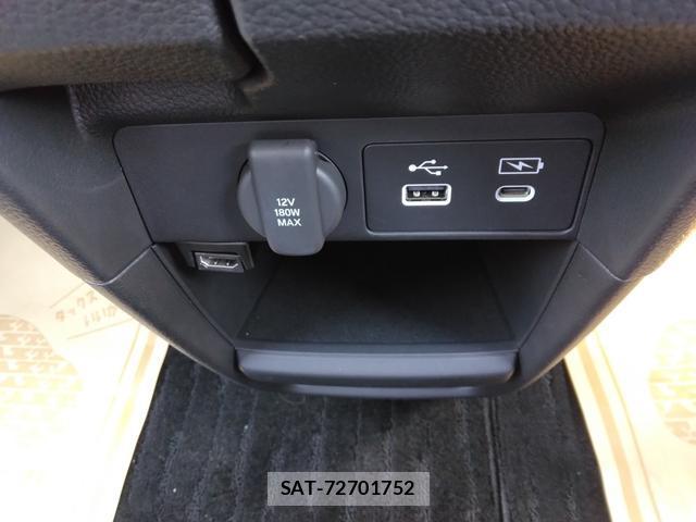 Honda e 2024-05 8872696-18
