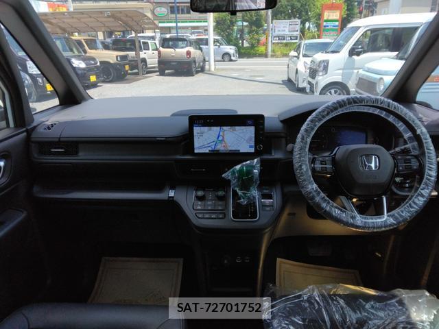 Honda e 2024-05 8872696-5