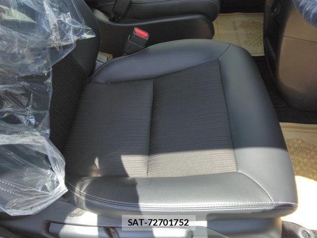 Honda e 2024-05 8872696-8