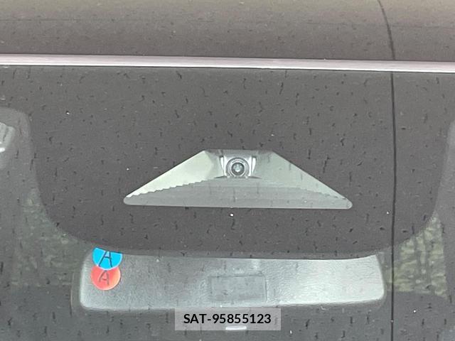Honda e 2024-02 8872843-4