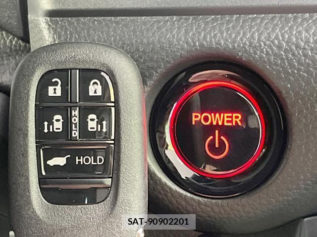 Honda e 2026-08 8873627-6