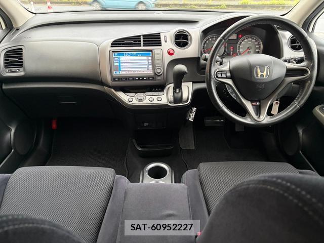 Honda STREAM 2007-03 8872871-2