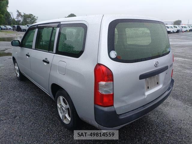 Toyota SUCCEED 2015-09 8872889-2