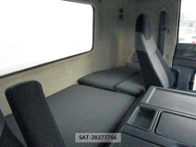 MITSUBISHI FUSO SUPER GREAT 2015-04 8873528-16