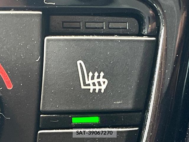 Toyota SUPRA 2019-12 8873277-5