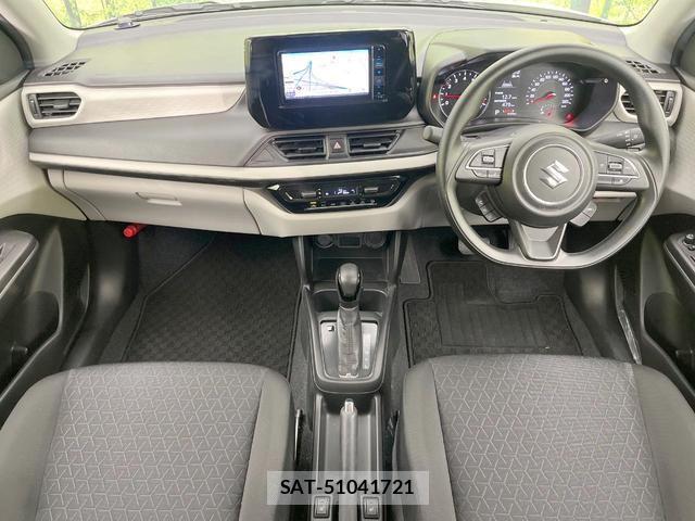 Suzuki SWIFT 2025-08 8873587-1
