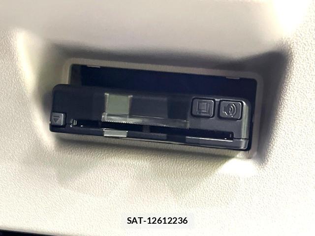 Suzuki SWIFT 2024-09 8875195-5