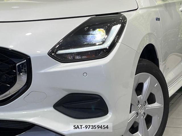 Suzuki SWIFT 2024-08 8875486-11