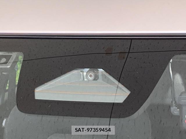 Suzuki SWIFT 2024-08 8875486-4
