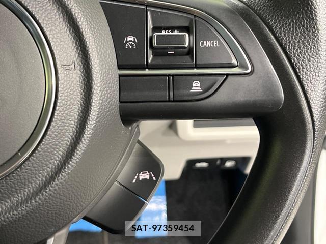 Suzuki SWIFT 2024-08 8875486-5