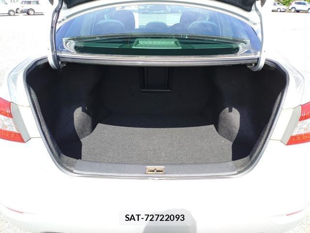 Nissan Sylphy 2013-09 8872948-7