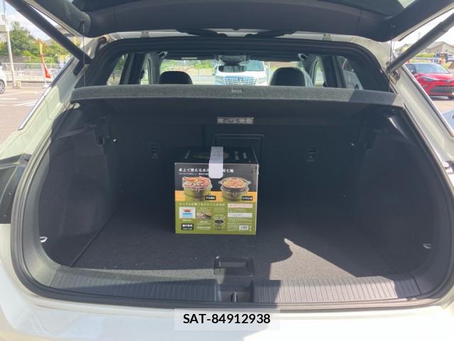 VolksWagen T-ROC 2021-06 8873303-16
