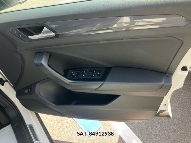 VolksWagen T-ROC 2021-06 8873303-5