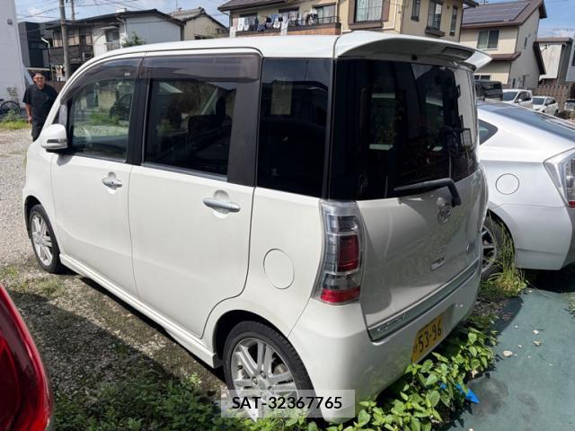 Daihatsu TANTO EXE 2011-08 8873660-2