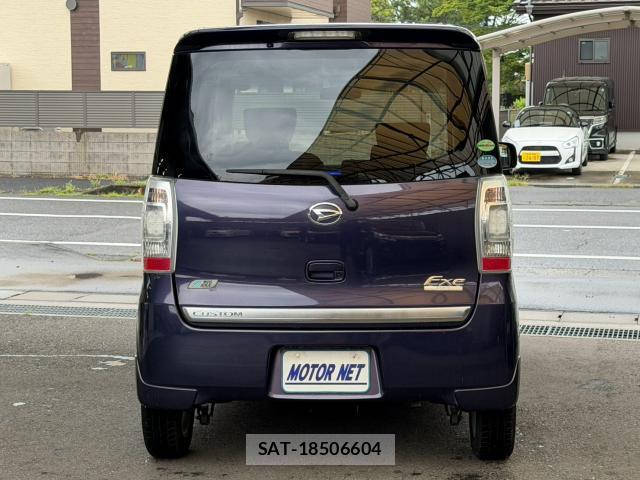 Daihatsu TANTO EXE 2013-07 8874206-13