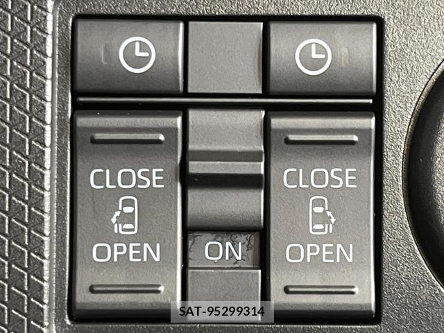 Daihatsu TANTO 2023-10 8872554-5