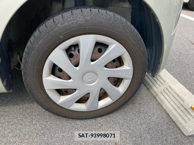 Daihatsu TANTO 2013-09 8872721-12