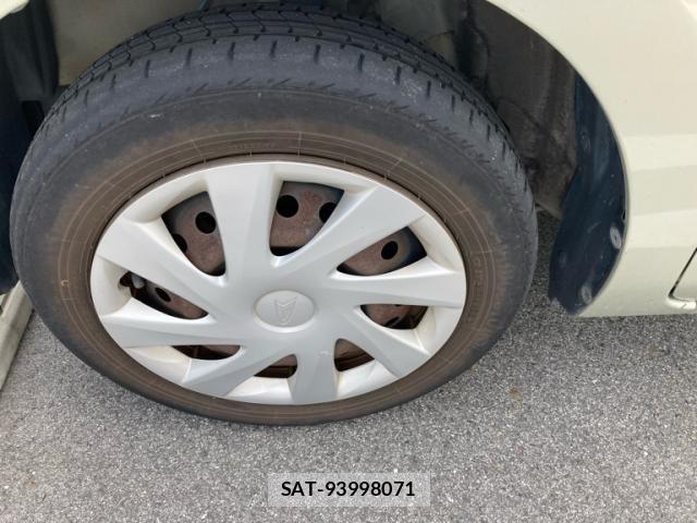 Daihatsu TANTO 2013-09 8872721-5