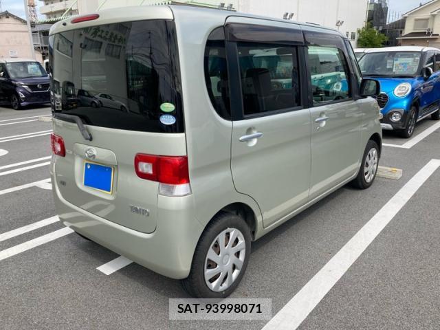 Daihatsu TANTO 2013-09 8872721-6