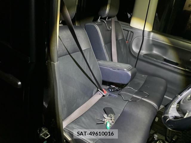 Daihatsu TANTO 2016-03 8872762-9