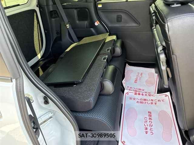 Daihatsu TANTO 2024-08 8873134-4