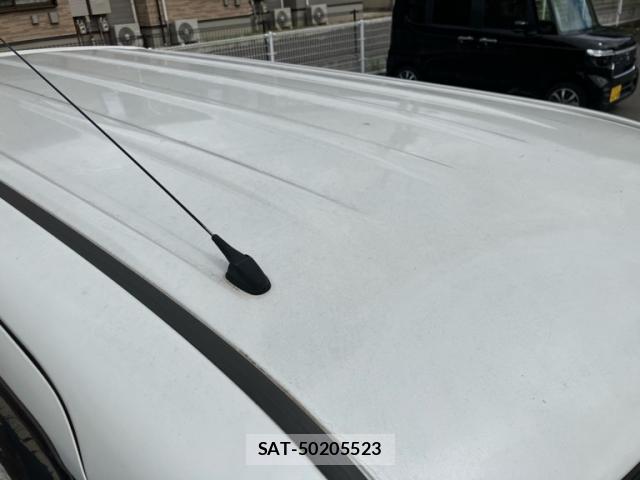 Daihatsu TANTO 2011-06 8873465-10