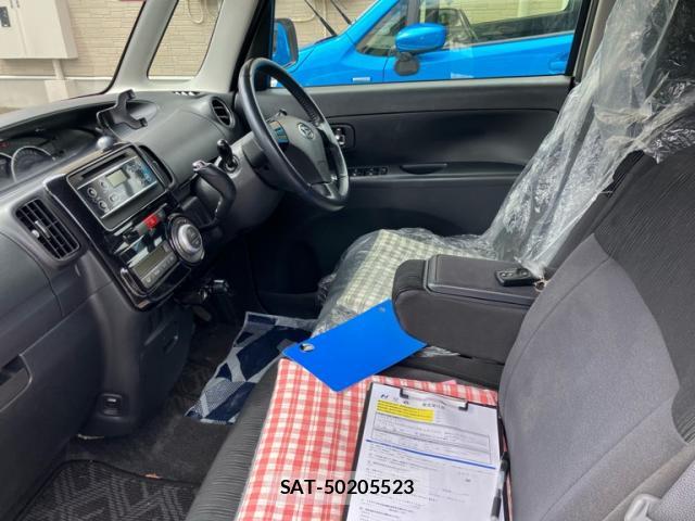 Daihatsu TANTO 2011-06 8873465-14