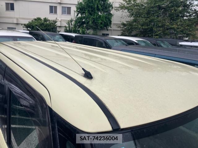 Daihatsu TANTO 2010-08 8873469-2