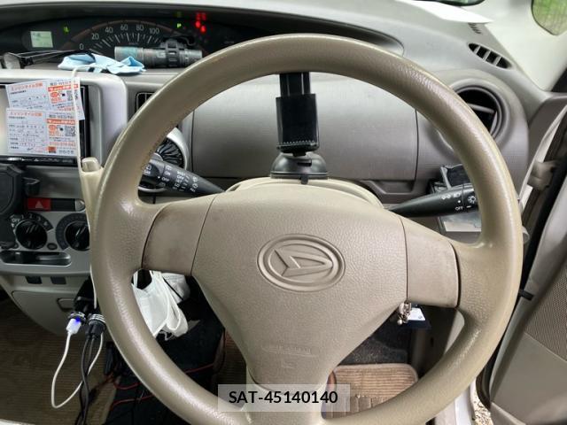 Daihatsu TANTO 2013-05 8873560-19