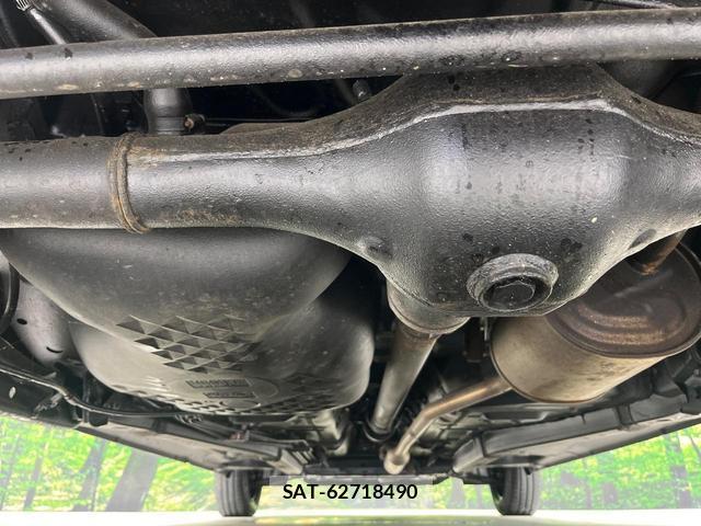Daihatsu TANTO 2022-10 8873670-18