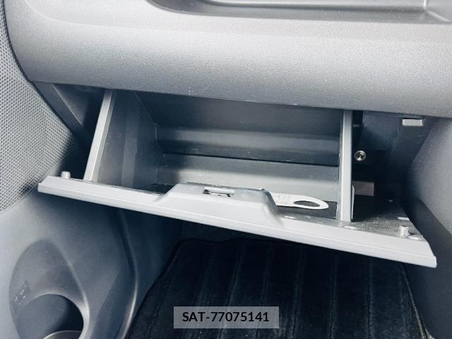 Daihatsu TANTO 2014-05 8873770-13