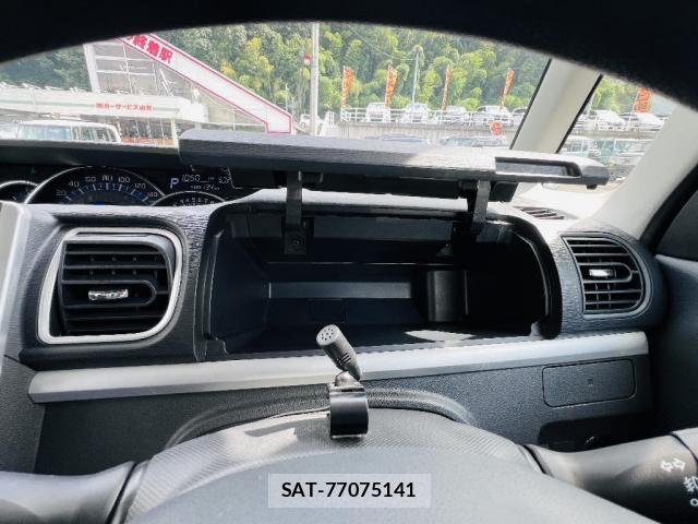 Daihatsu TANTO 2014-05 8873770-14
