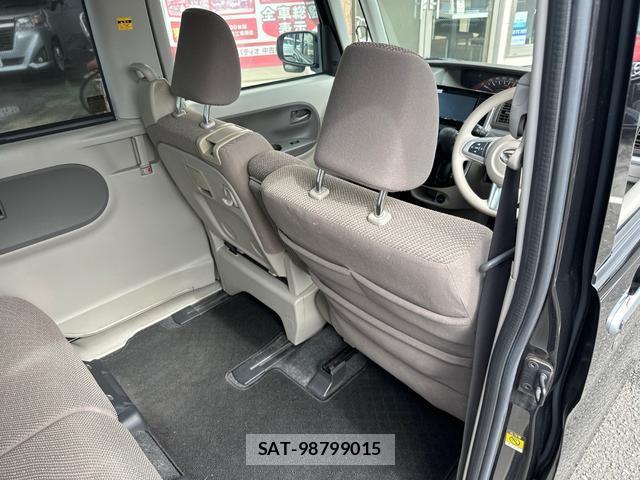 Daihatsu TANTO 2017-03 8873835-13